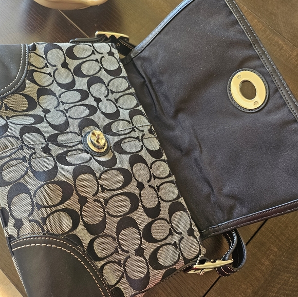 Coach Black Hampton Flap Monogram Logo Classic Signature Shoulder Crossbody Bag - Picture 6 of 15